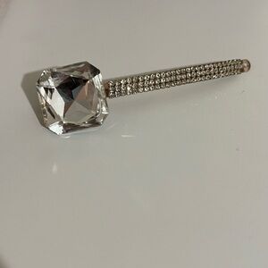 Elegant Silver Crystal Hair Clip